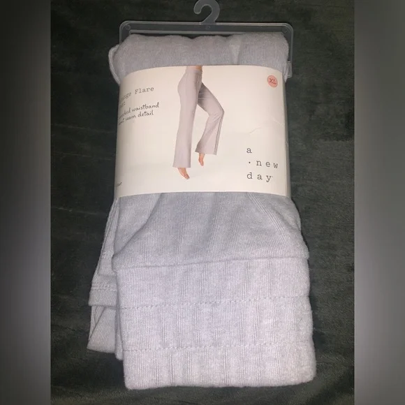 A NEW DAY LOUNGE FLARE PANT - Picture 2 of 3